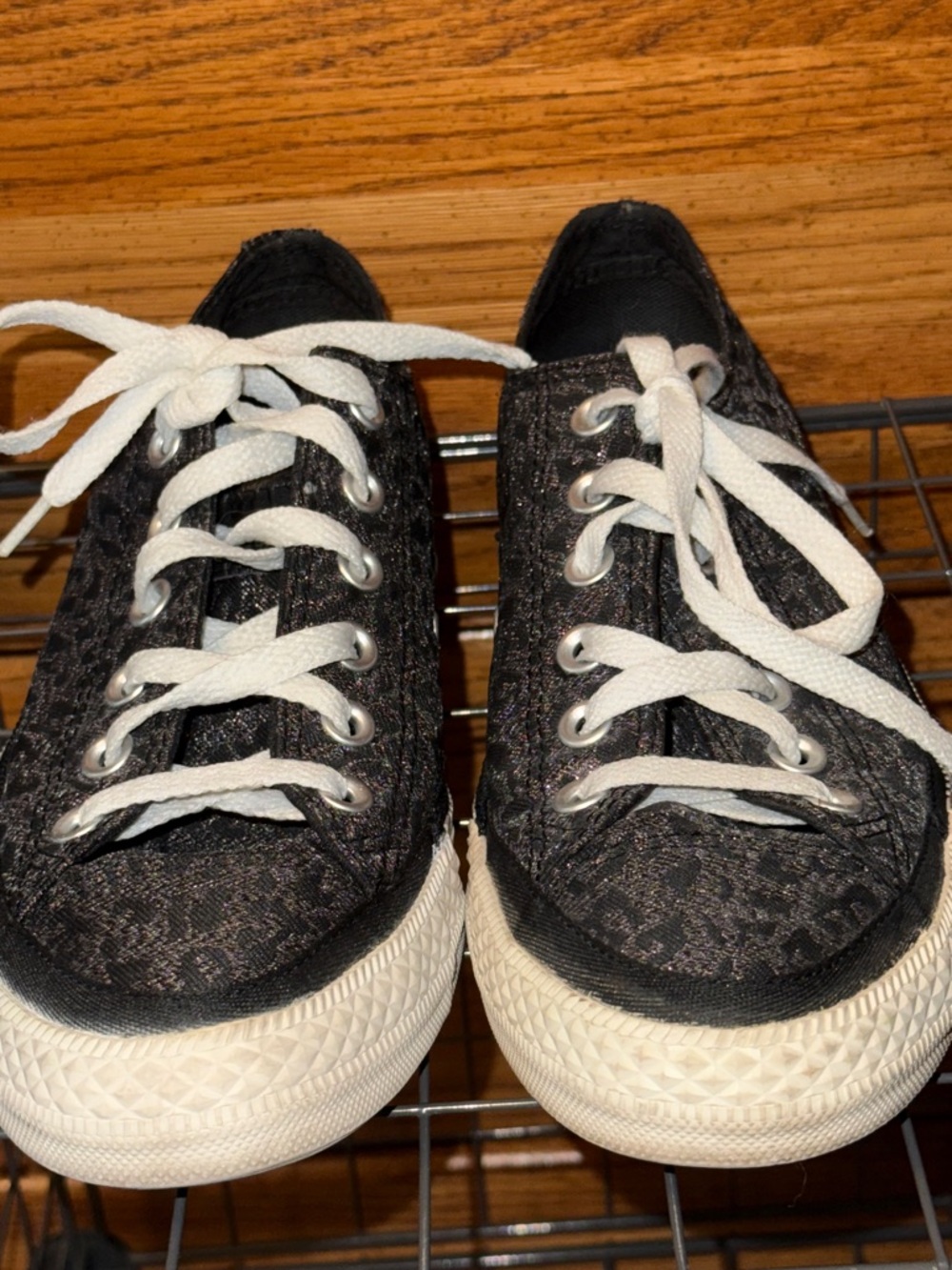 Converse All-Star Chucks Sparkle Leopard-Print Low-Top Sneakers (W8/M6) - Picture 5 of 15